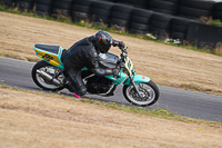 anglesey-no-limits-trackday;anglesey-photographs;anglesey-trackday-photographs;enduro-digital-images;event-digital-images;eventdigitalimages;no-limits-trackdays;peter-wileman-photography;racing-digital-images;trac-mon;trackday-digital-images;trackday-photos;ty-croes